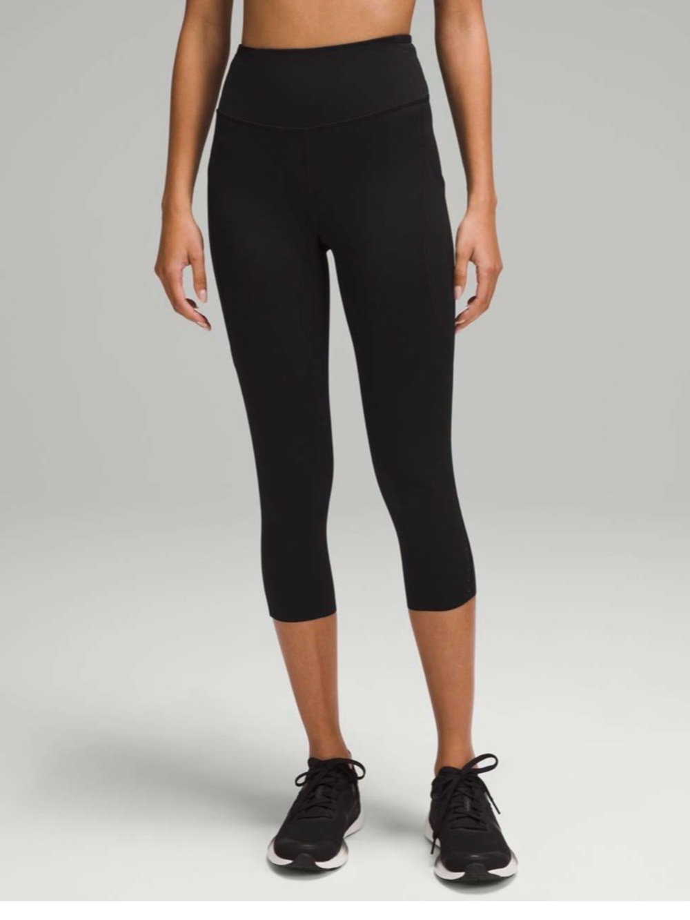 Lululemon Fast and Free High-Rise Crop 19” in black